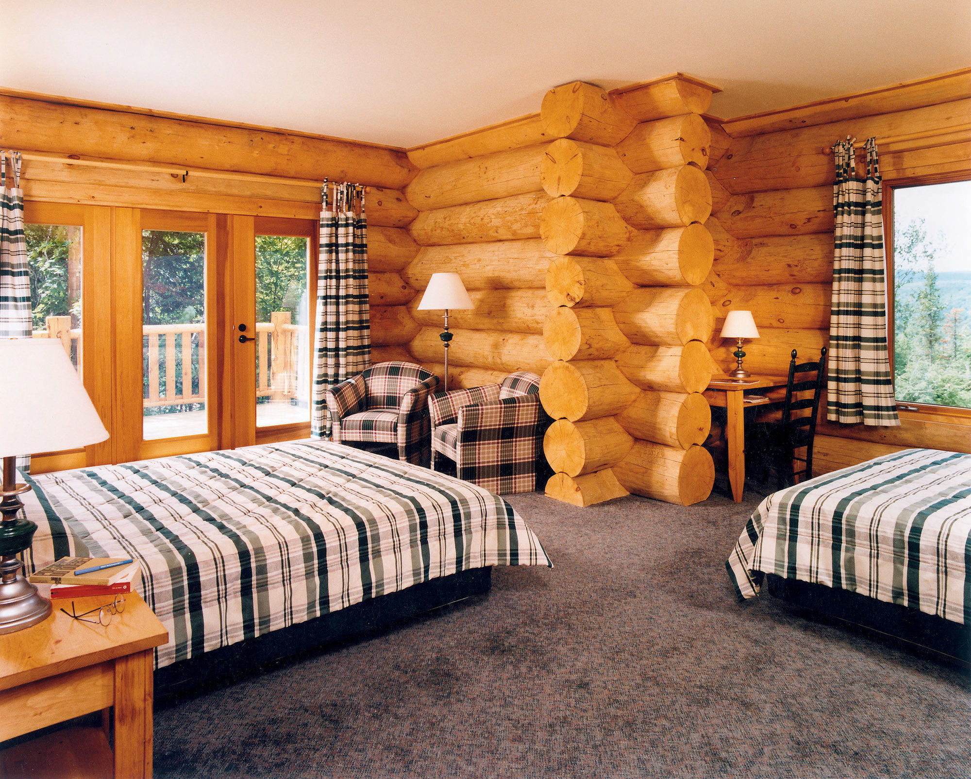 Sacacomie Hotel Et Spa Saint-Alexis-des-Monts Esterno foto