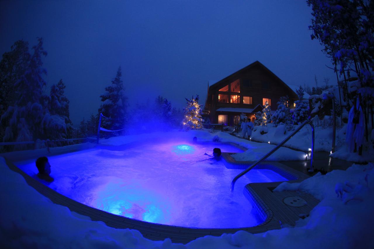 Sacacomie Hotel Et Spa Saint-Alexis-des-Monts Esterno foto